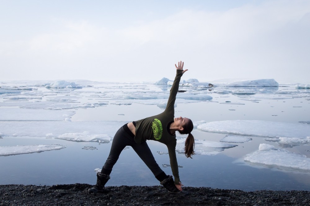 Yoga in Iceland (Glacier Lagoon)