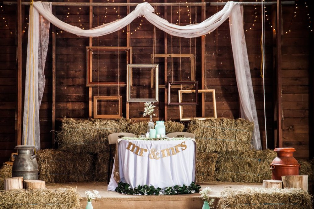 Awesome Wedding Vendors: Decorations