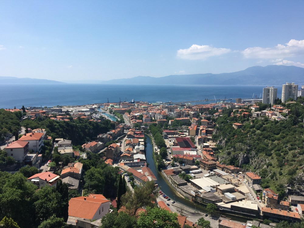 A Travel Guide to Croatia’s Plitvice Lakes National Park 